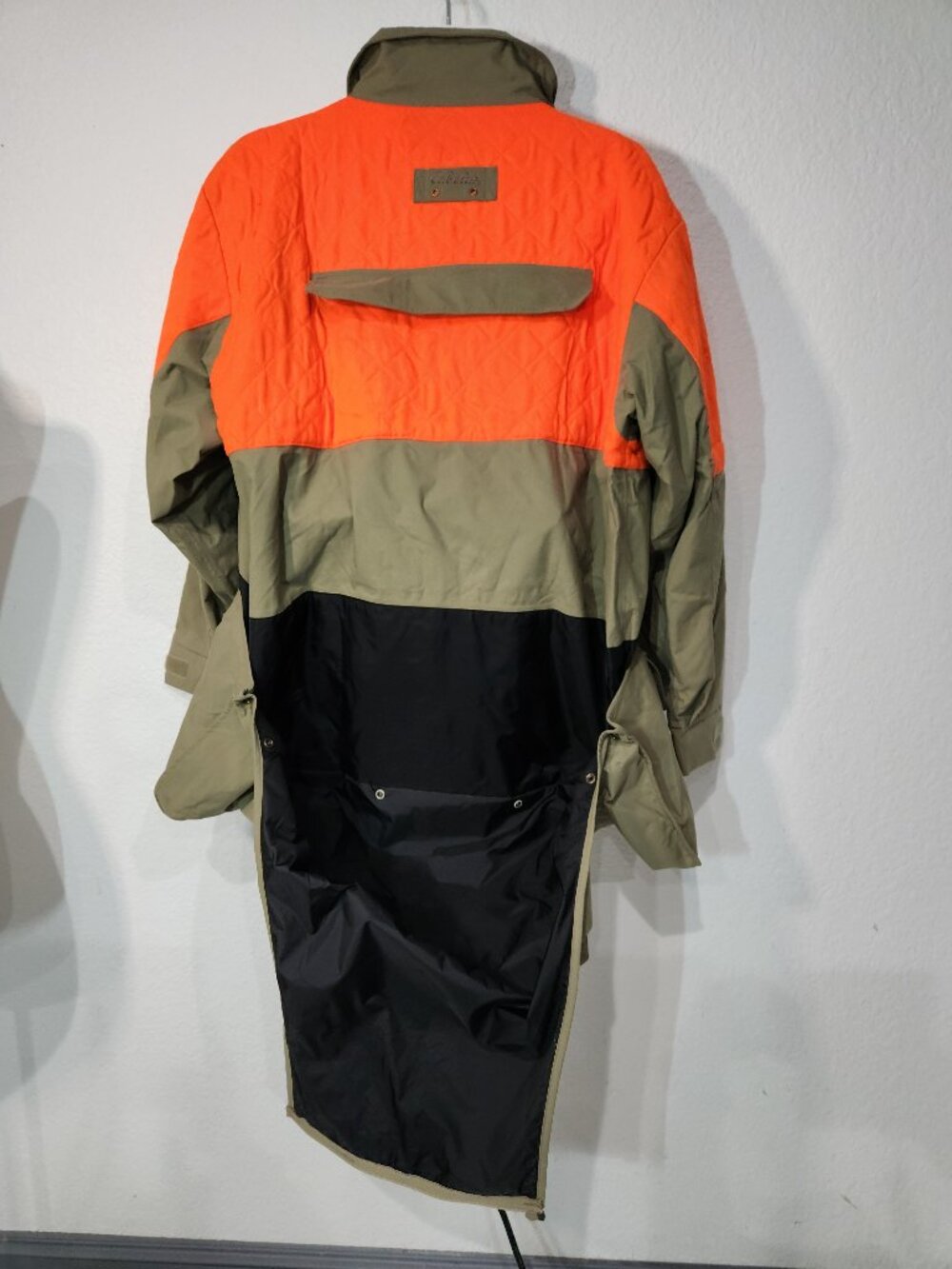 Cabela's Hunting Jacket - Picture 13 of 16